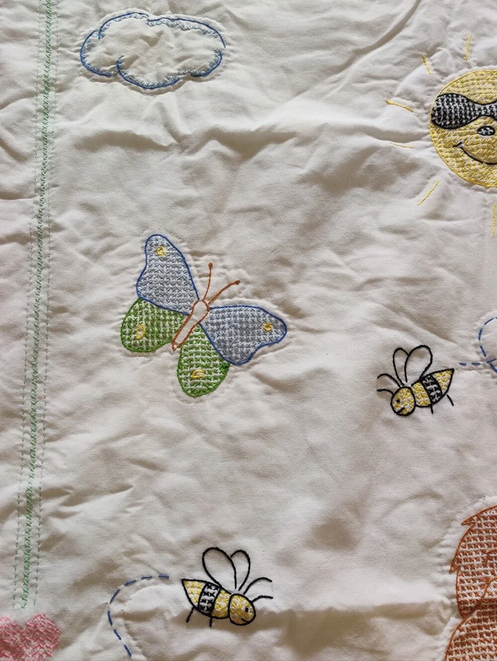 Cross Stitch Busy Bee Baby Blanket Embroidered Honey Bear Green Vintage Handmade